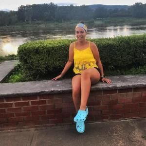 Meet your Posher, Aniya